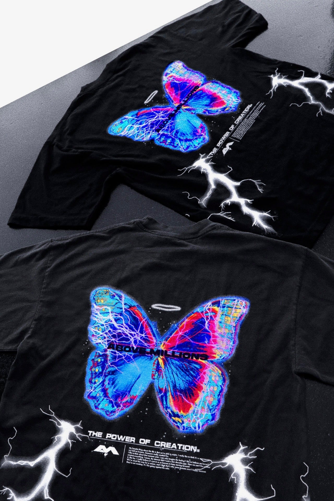 (RARE) STAR POWER. 🦋⚡️⭐️💫✨ HEAVYWEIGHT T-SHIRT