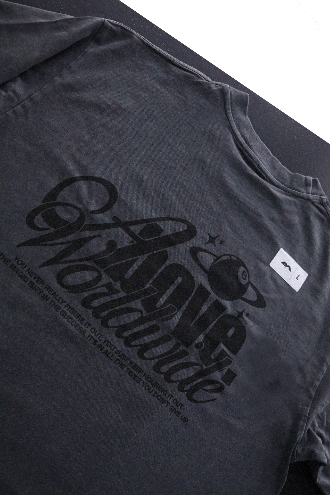 🚨1 LEFT- ULTRA VINTAGE. X SOMETHING FROM SPACE