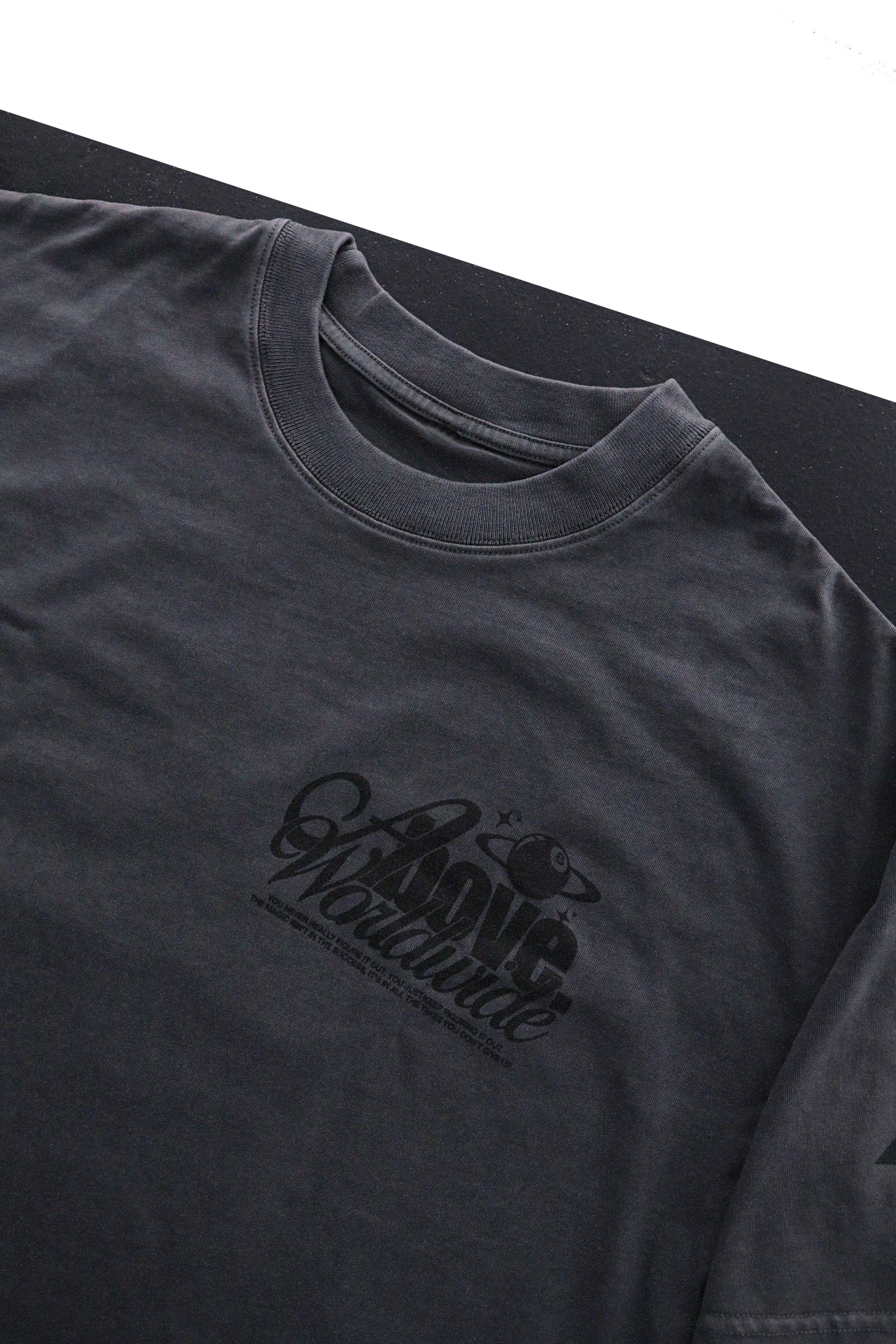 🚨1 LEFT- ULTRA VINTAGE. X SOMETHING FROM SPACE