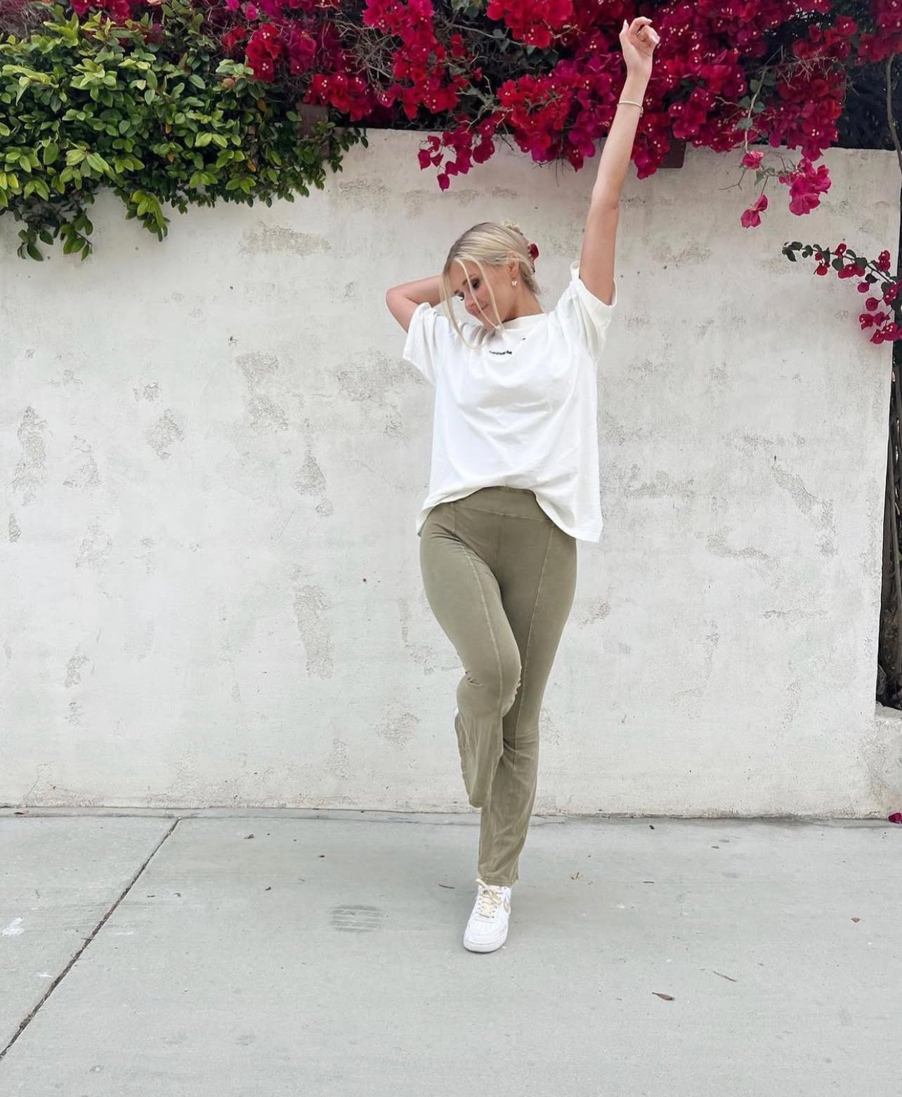 BUTTERFLY VINTAGE HEAVYWEIGHT T-SHIRT