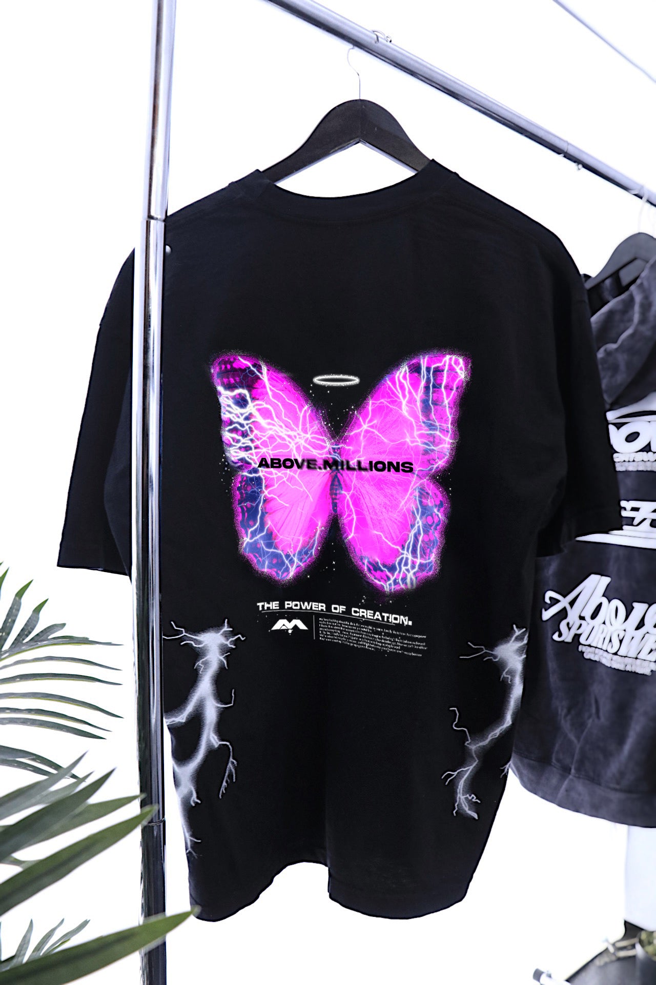 GIRL POWER. 🦋⚡️✨