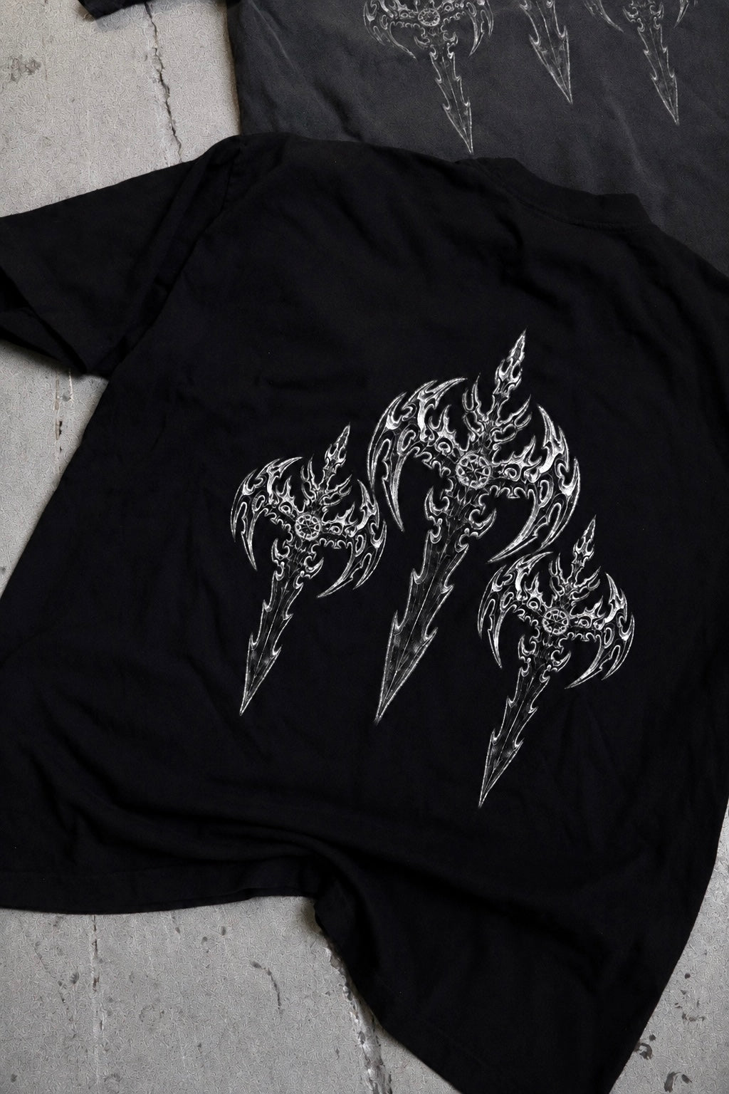 THE SWORDS OF SILVER.🗡️🗡️🗡️✨
(SILVER INK) - $20 ONLY TODAY
