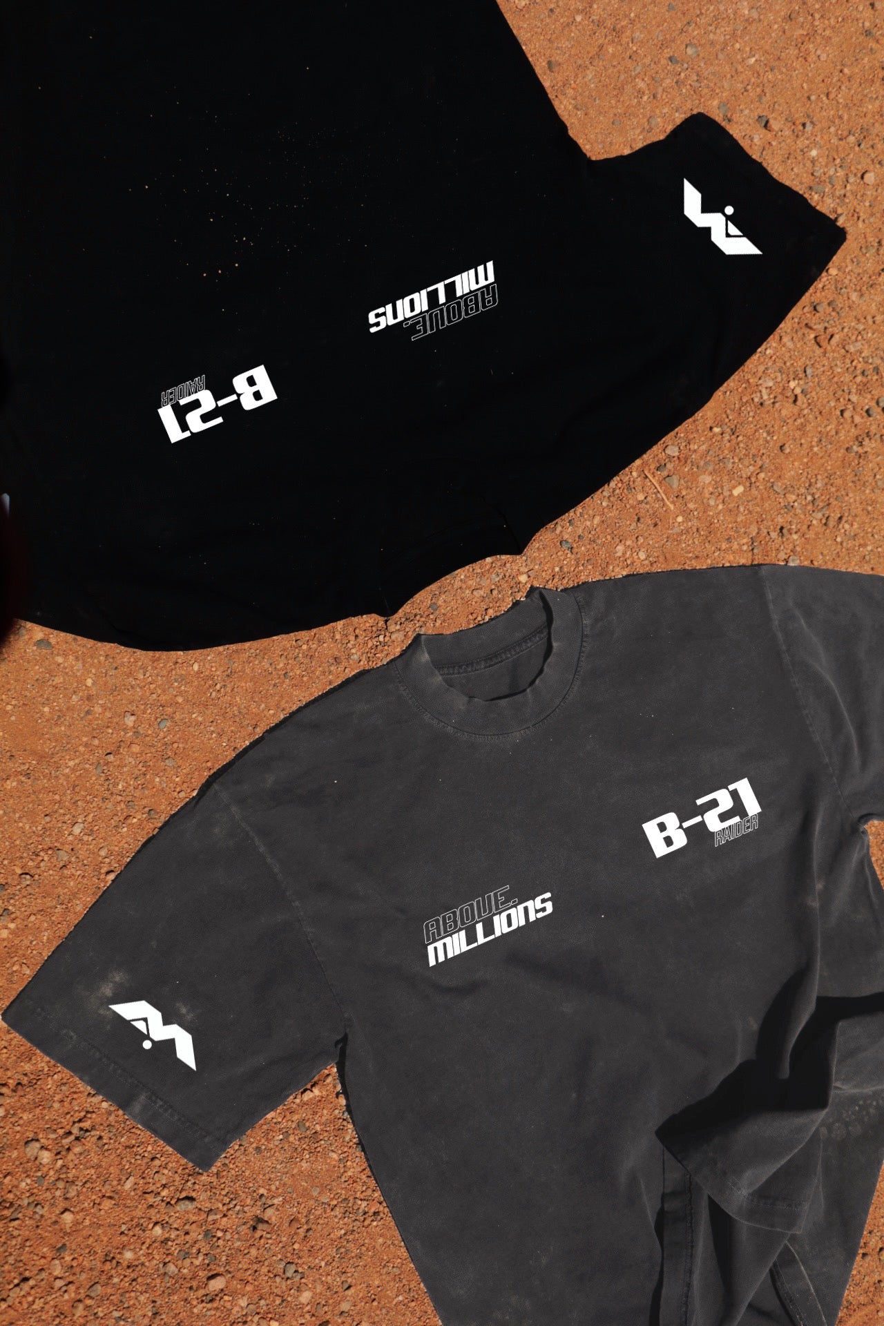 B-21 HEAVYWEIGHT T-SHIRT