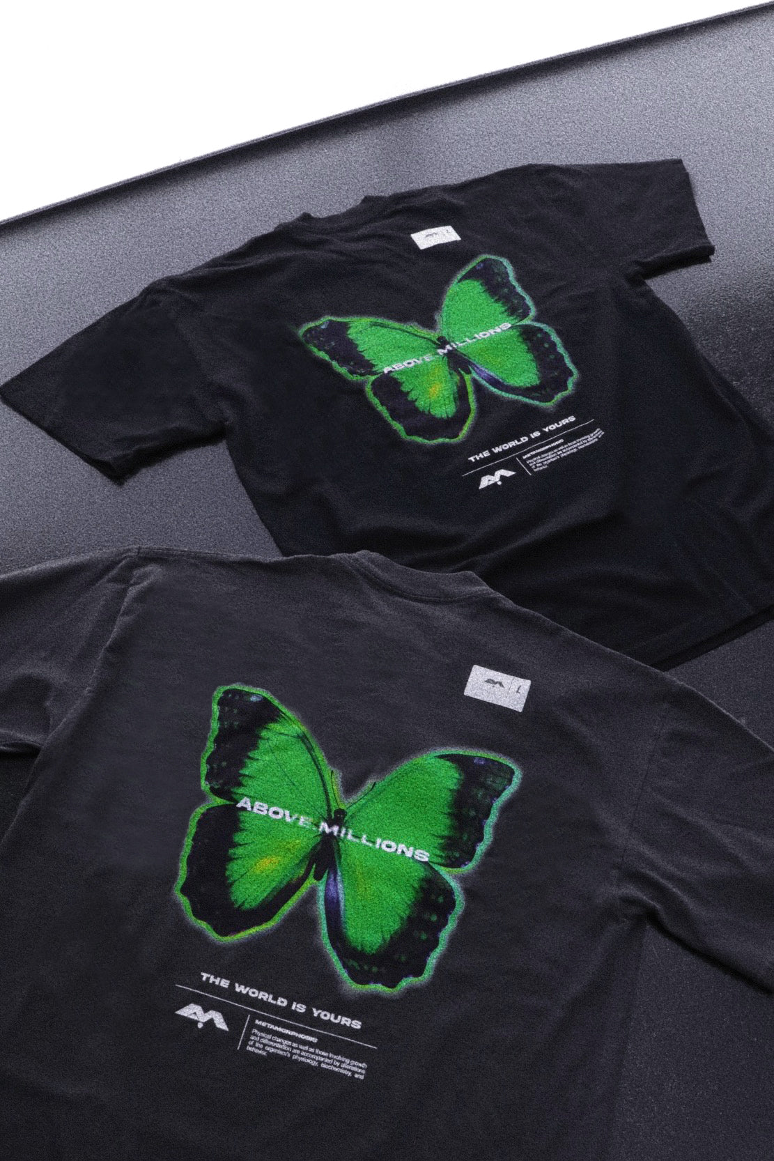 🚨2 LEFT- SLIME. HEAVYWEIGHT T-SHIRT