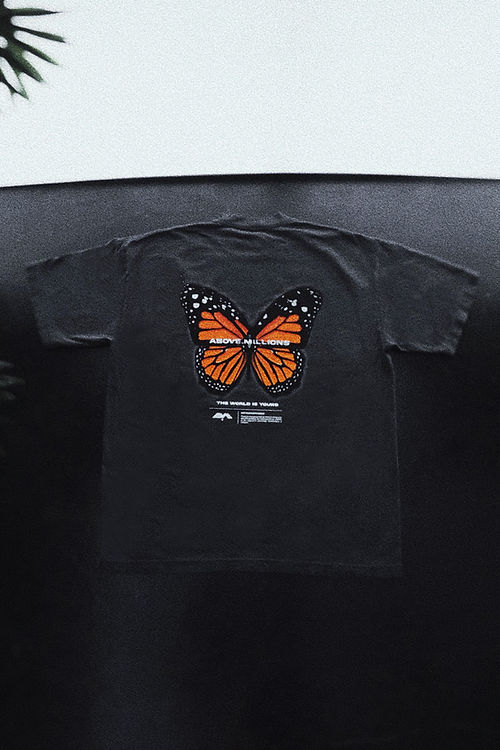 🚚QUICK SHIP⚡️ ✨ ORANGE BUTTERFLY HEAVYWEIGHT T-SHIRTS
