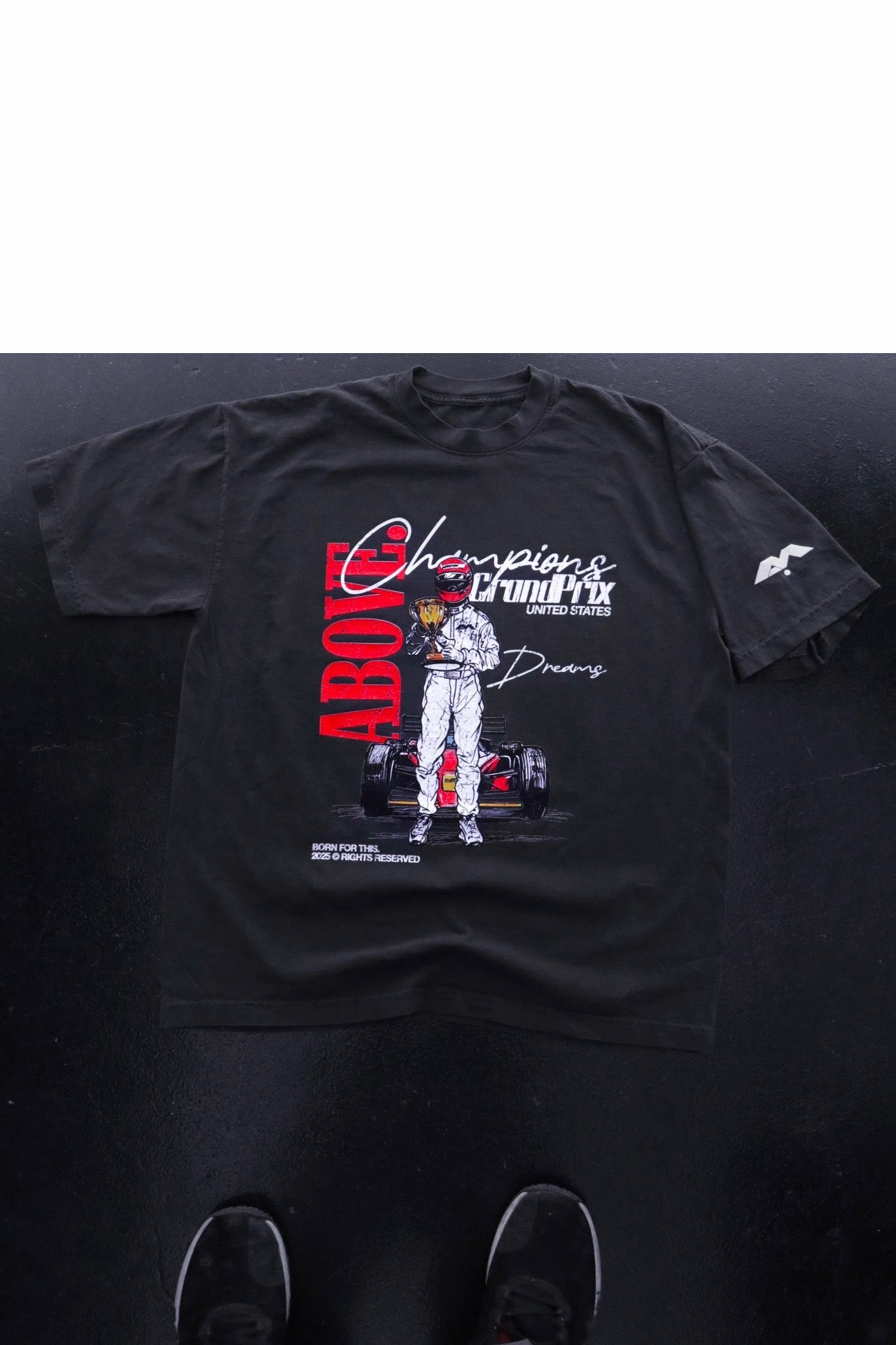 🚨 GONE SOON- TROPHIES. 🏆✨ HEAVYWEIGHT T-SHIRT