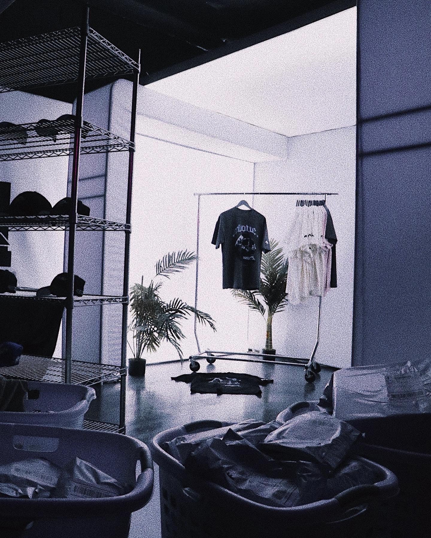 ✅NOT DEFECTED✅ MYSTERY HEAVYWEIGHT/REGULAR T-SHIRT OR HOODIE