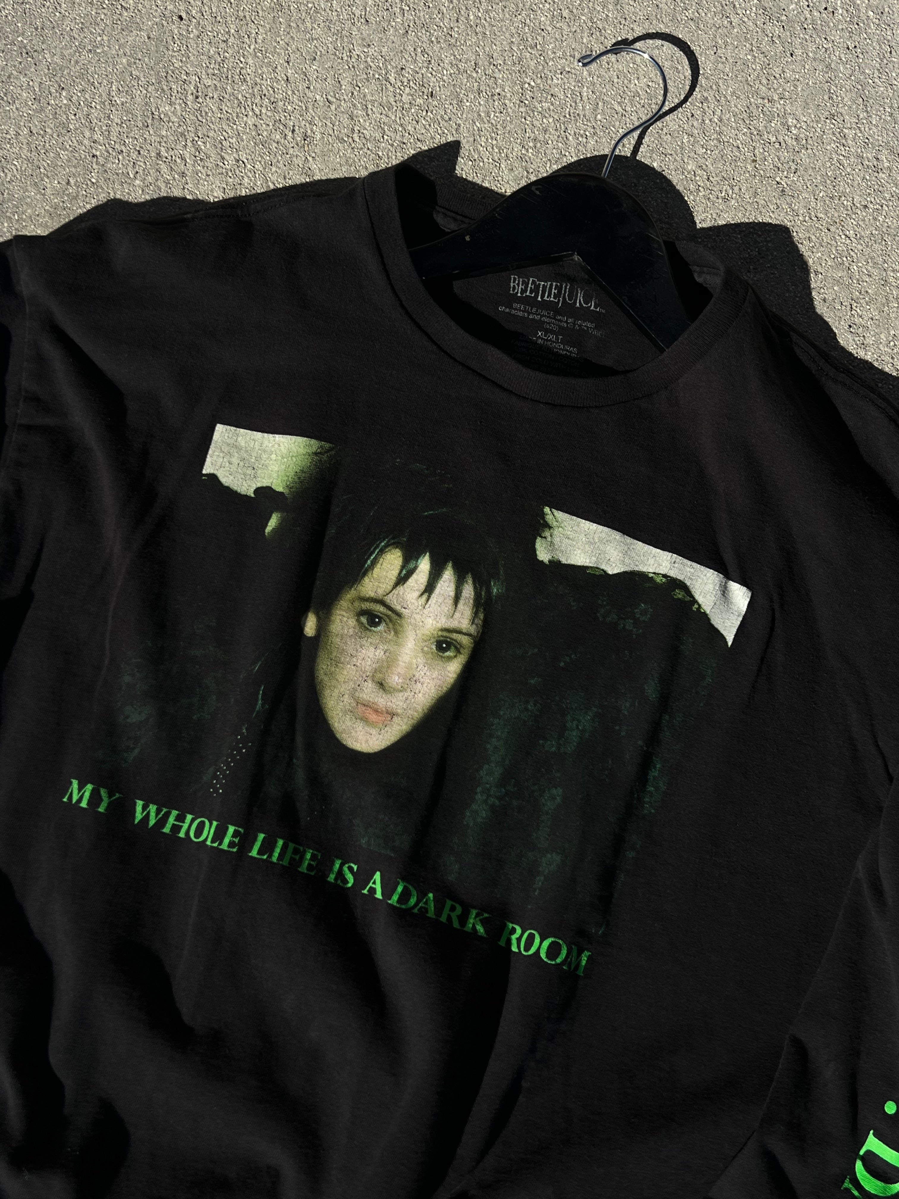 BEETLE JUICE LONG SLEEVE (READ DESCRIPTION)