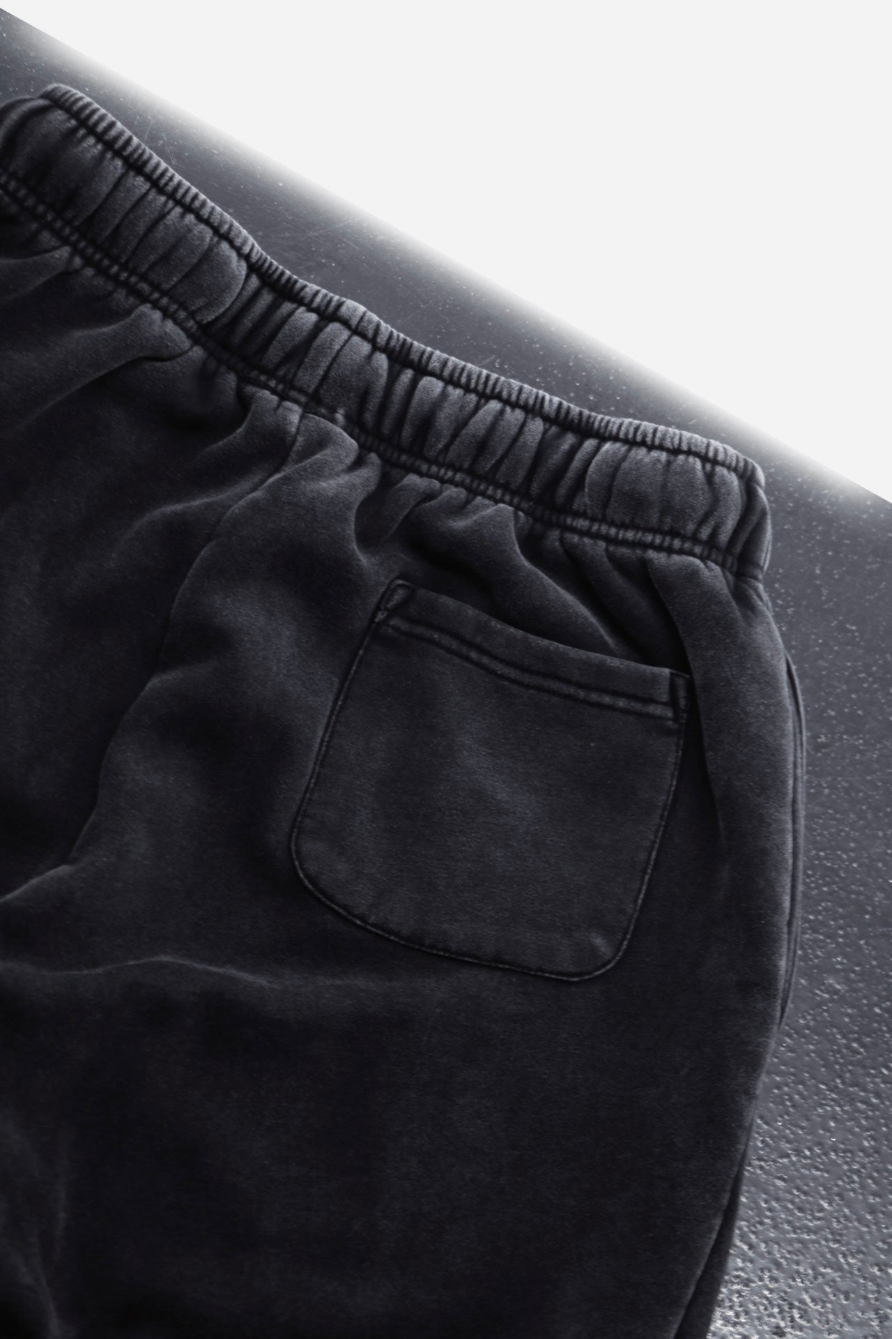 🚨5 LEFT - STEALTH JOGGERS