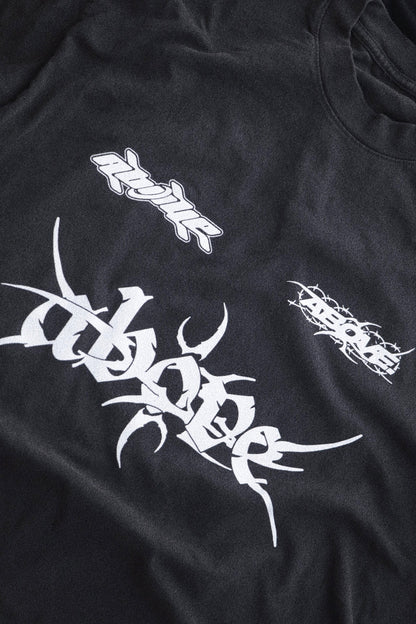 TRIPLE THREAT. HEAVYWEIGHT T-SHIRT