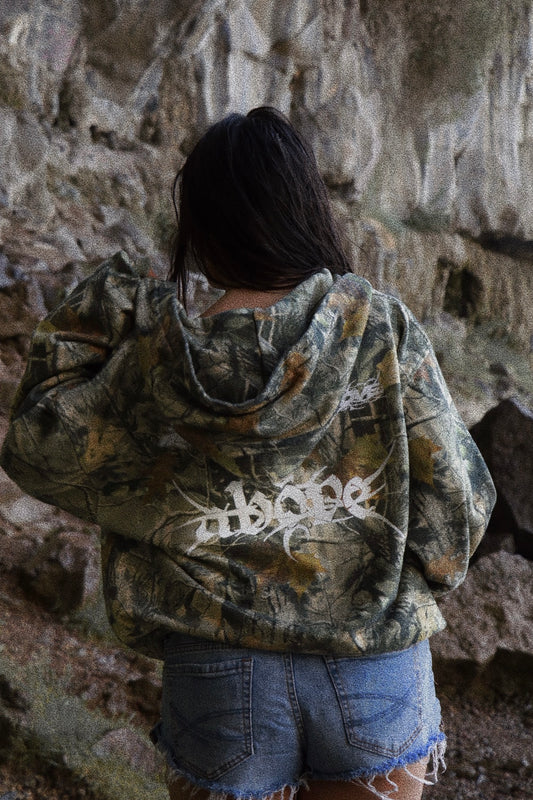TRIPLE THREAT. - ULTRA VINTAGE CAMO HEAVYWEIGHT ZIP-UP