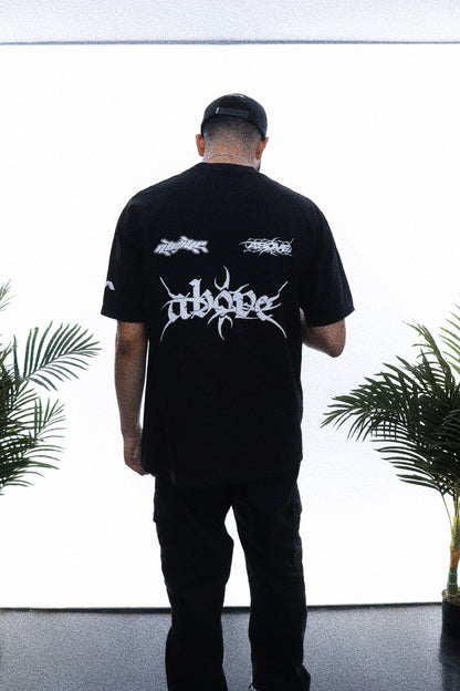 TRIPLE THREAT. HEAVYWEIGHT T-SHIRT