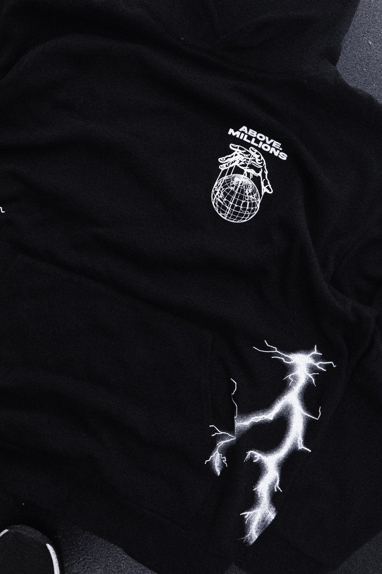 AMPED UP. 🔋🌐⚡️✨ MIDWEIGHT HOODIE