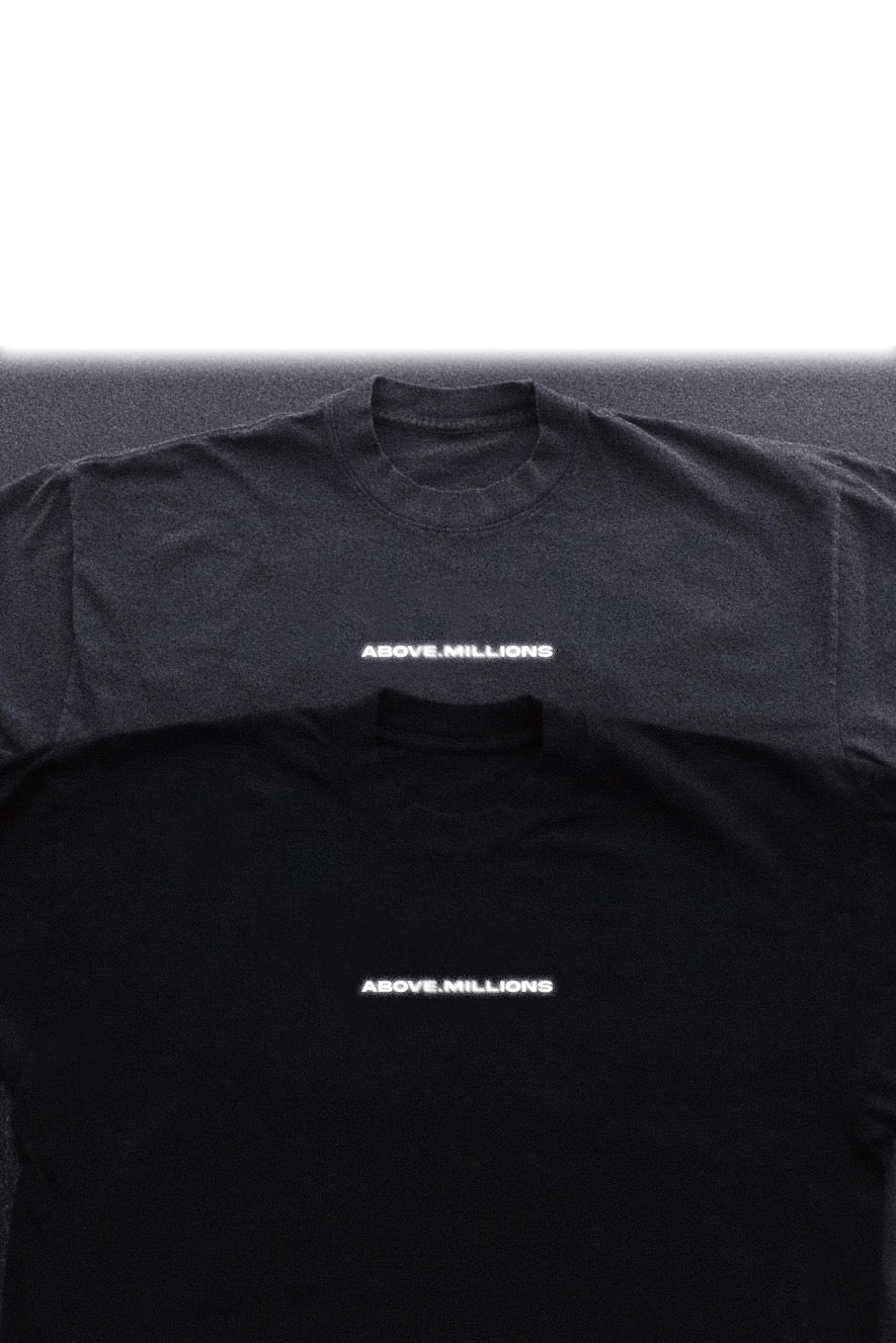BLURRY TEXT ONLY HEAVYWEIGHT T-SHIRT